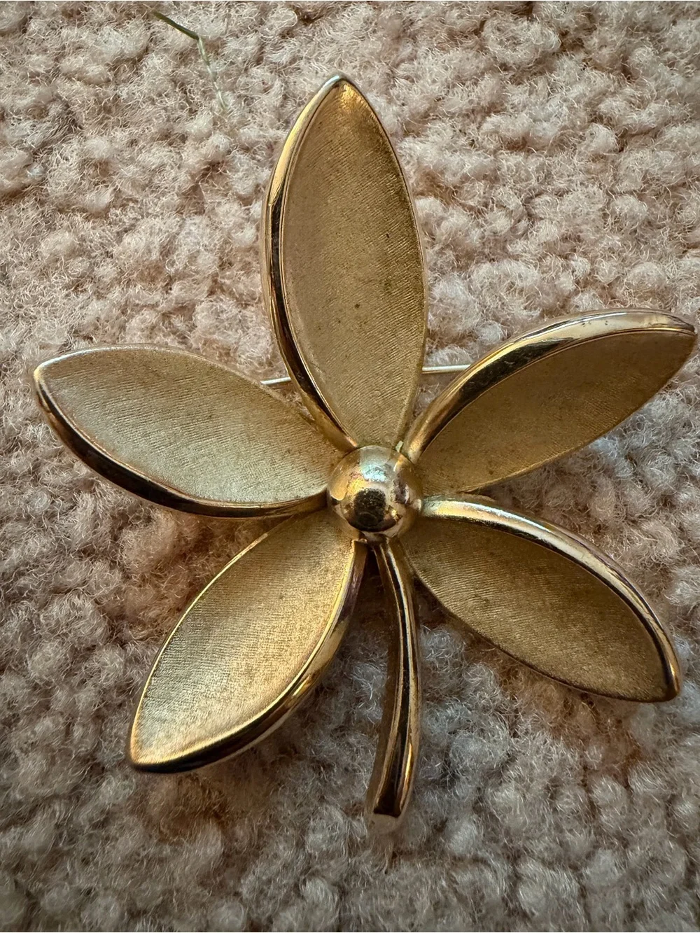 Vintage Trifari Gold Tone 5 Petal Flower Brooch Brushed Satin Signed 1950s 60s